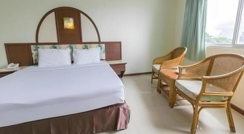 Lake Inn Hotel Songkhla Extérieur photo